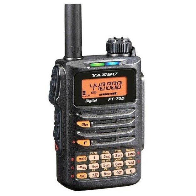 YAESU FT-70DE VHF/UHF airband RX 8,33kHz
